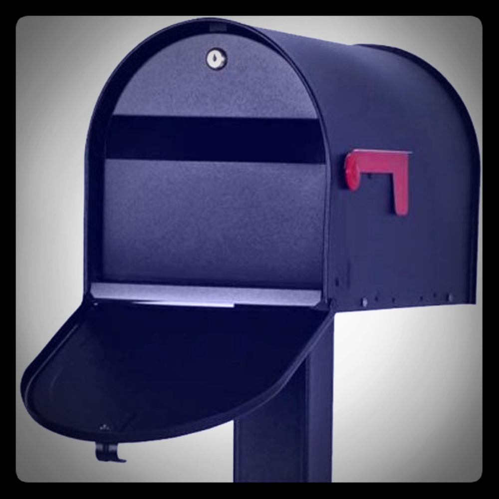 Locking Mailbox